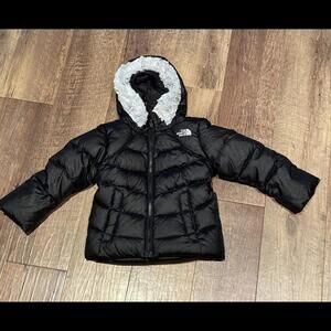 The North Face 550 Puffer Hooded Jacket Toddler 2T
